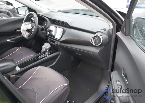 2021 Nissan Kicks Sv z USA, uszkodzony, nr VIN 3N1CP5CV6ML500463